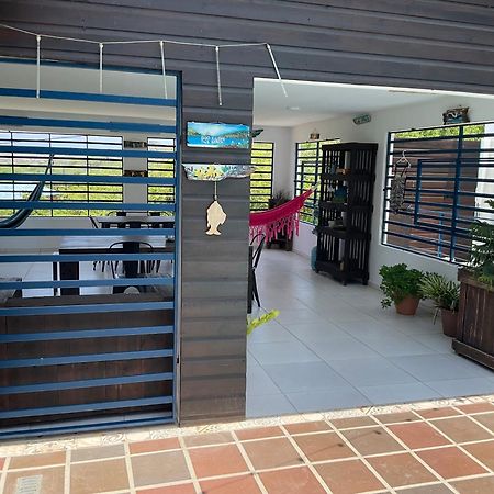 Westpunt Beach Apartments Виллемстад Экстерьер фото